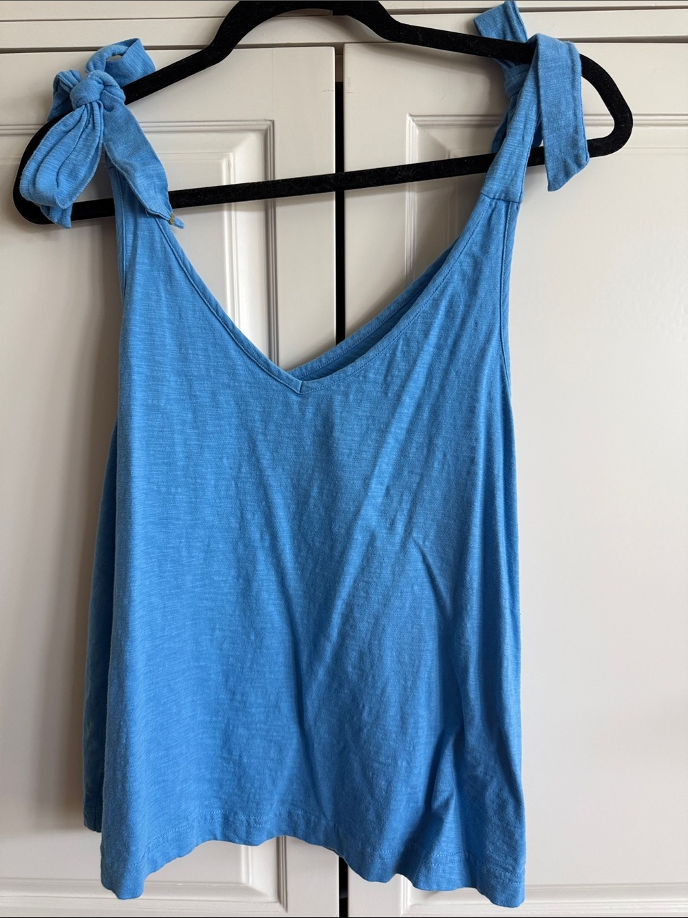 Southern Tide Light Blue Tie-Shoulder V-Neck Tank Top